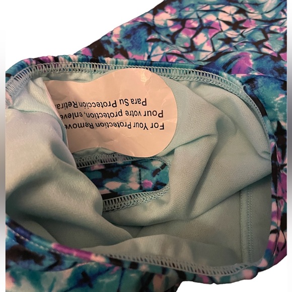 Girls/Youth Speedo One Piece Swimsuit - Picture 3 of 7